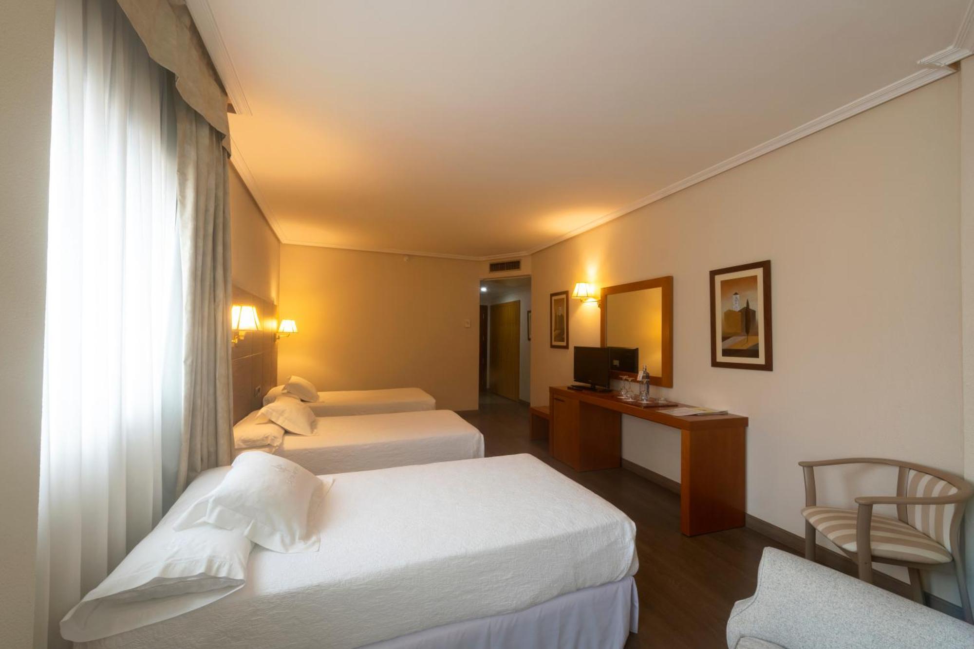 Double Room Extra Bed,1550343721:JPEG